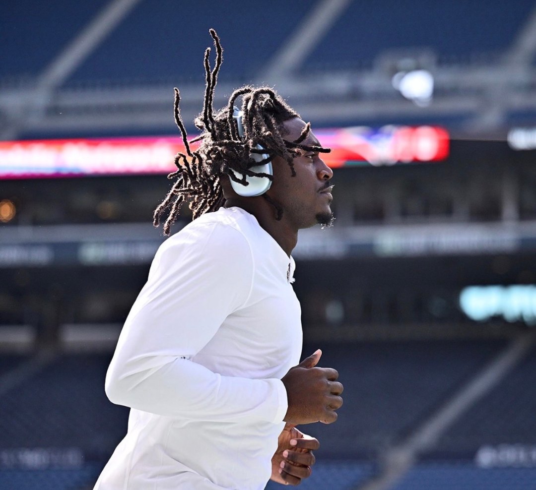 AJ Brown (ankle) could be out beyond Week 6