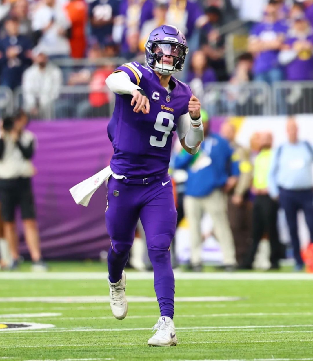 Giants traded for QB McCarthy